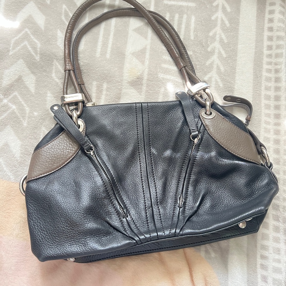B Makowski Genuine Leather Bag